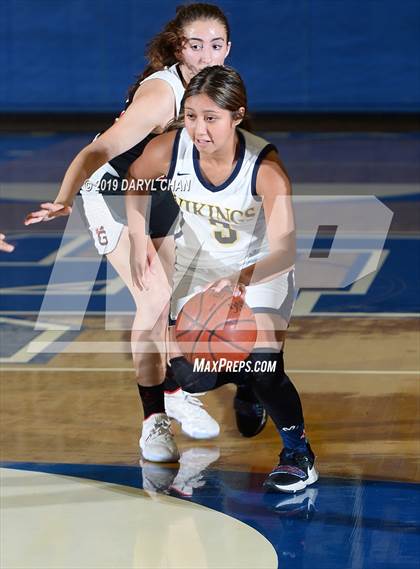 Thumbnail 3 in Campbell Hall vs Glendale (San Marino Tournament) photogallery.
