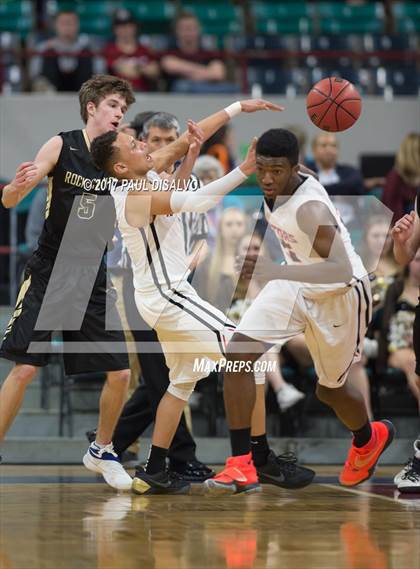 Thumbnail 2 in Rock Canyon vs. Eaglecrest (CHSAA 5A Semi-Final) photogallery.