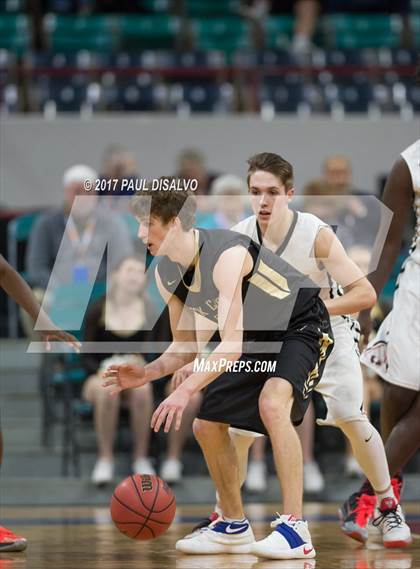 Thumbnail 2 in Rock Canyon vs. Eaglecrest (CHSAA 5A Semi-Final) photogallery.