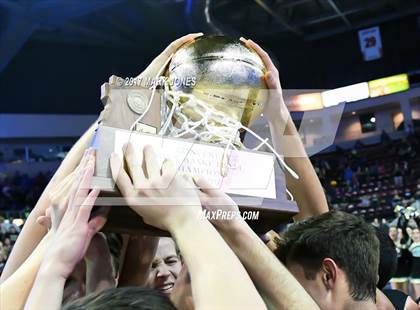Thumbnail 2 in Gilbert Christian vs.Alchesay (AIA 2A Final Awards Photos) photogallery.