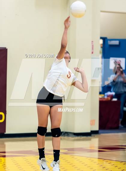 Thumbnail 3 in Buena @ Oxnard photogallery.