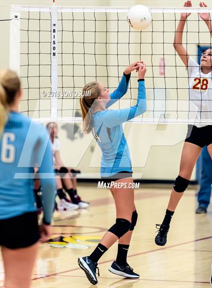 Thumbnail 1 in Buena @ Oxnard photogallery.