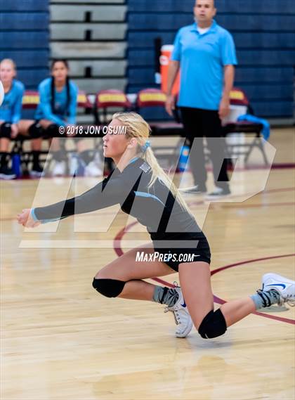 Thumbnail 1 in Buena @ Oxnard photogallery.