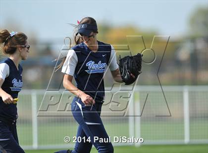 Thumbnail 2 in Valor Christian vs. Frederick (CHSAA 4A State Final) photogallery.