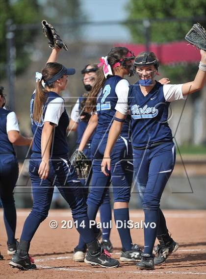 Thumbnail 2 in Valor Christian vs. Frederick (CHSAA 4A State Final) photogallery.