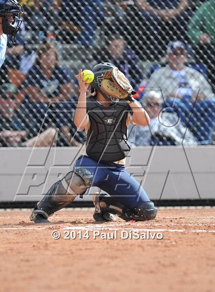 Thumbnail 3 in Valor Christian vs. Frederick (CHSAA 4A State Final) photogallery.