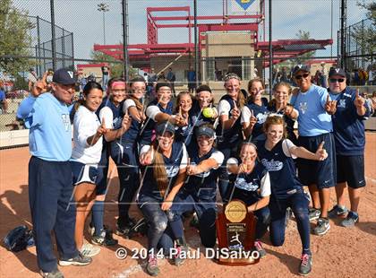 Thumbnail 1 in Valor Christian vs. Frederick (CHSAA 4A State Final) photogallery.