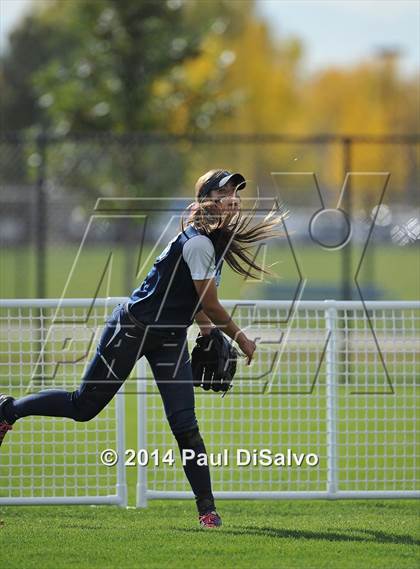 Thumbnail 1 in Valor Christian vs. Frederick (CHSAA 4A State Final) photogallery.