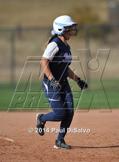 Thumbnail 2 in Valor Christian vs. Frederick (CHSAA 4A State Final) photogallery.