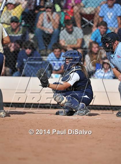 Thumbnail 3 in Valor Christian vs. Frederick (CHSAA 4A State Final) photogallery.
