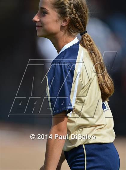 Thumbnail 1 in Valor Christian vs. Frederick (CHSAA 4A State Final) photogallery.