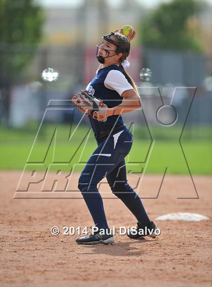 Thumbnail 1 in Valor Christian vs. Frederick (CHSAA 4A State Final) photogallery.