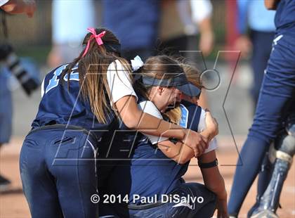 Thumbnail 2 in Valor Christian vs. Frederick (CHSAA 4A State Final) photogallery.
