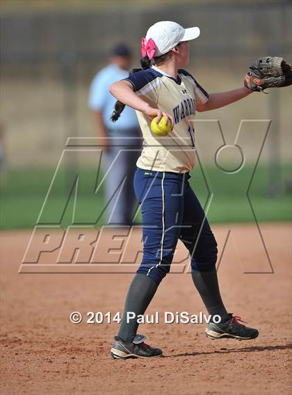 Thumbnail 3 in Valor Christian vs. Frederick (CHSAA 4A State Final) photogallery.
