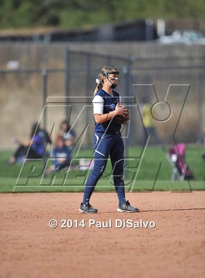 Thumbnail 3 in Valor Christian vs. Frederick (CHSAA 4A State Final) photogallery.