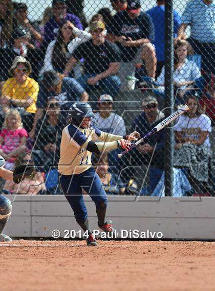 Thumbnail 3 in Valor Christian vs. Frederick (CHSAA 4A State Final) photogallery.
