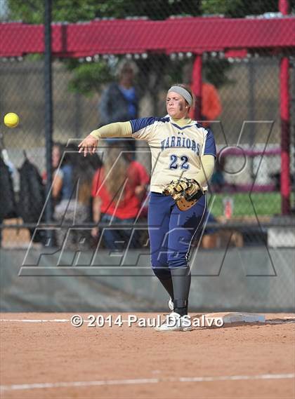 Thumbnail 1 in Valor Christian vs. Frederick (CHSAA 4A State Final) photogallery.