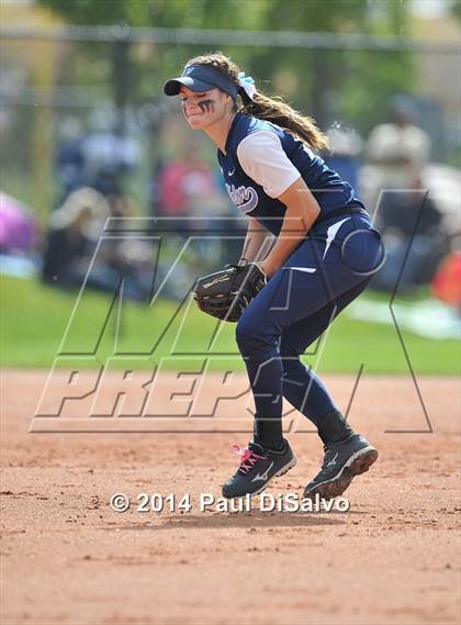 Thumbnail 1 in Valor Christian vs. Frederick (CHSAA 4A State Final) photogallery.
