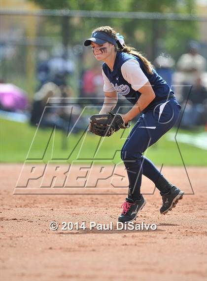 Thumbnail 3 in Valor Christian vs. Frederick (CHSAA 4A State Final) photogallery.