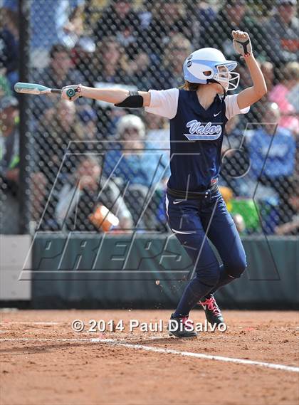 Thumbnail 3 in Valor Christian vs. Frederick (CHSAA 4A State Final) photogallery.