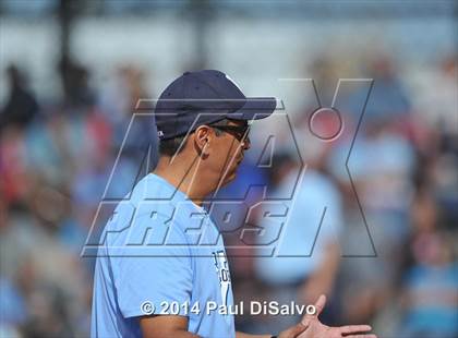 Thumbnail 3 in Valor Christian vs. Frederick (CHSAA 4A State Final) photogallery.