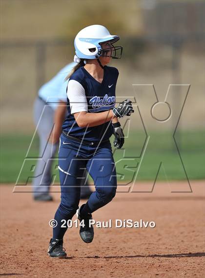 Thumbnail 3 in Valor Christian vs. Frederick (CHSAA 4A State Final) photogallery.