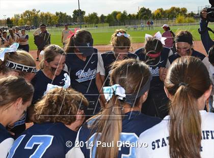Thumbnail 1 in Valor Christian vs. Frederick (CHSAA 4A State Final) photogallery.