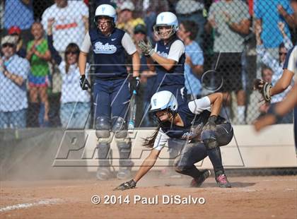 Thumbnail 1 in Valor Christian vs. Frederick (CHSAA 4A State Final) photogallery.