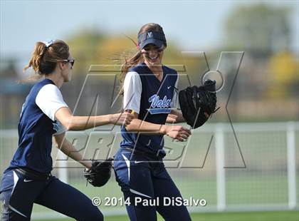 Thumbnail 3 in Valor Christian vs. Frederick (CHSAA 4A State Final) photogallery.
