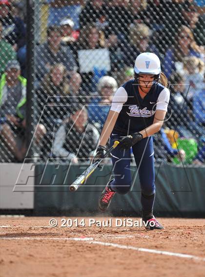 Thumbnail 3 in Valor Christian vs. Frederick (CHSAA 4A State Final) photogallery.