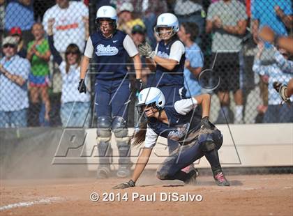 Thumbnail 3 in Valor Christian vs. Frederick (CHSAA 4A State Final) photogallery.