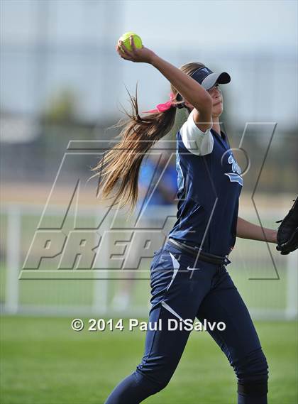 Thumbnail 2 in Valor Christian vs. Frederick (CHSAA 4A State Final) photogallery.