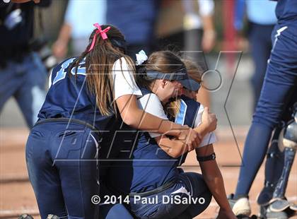 Thumbnail 3 in Valor Christian vs. Frederick (CHSAA 4A State Final) photogallery.