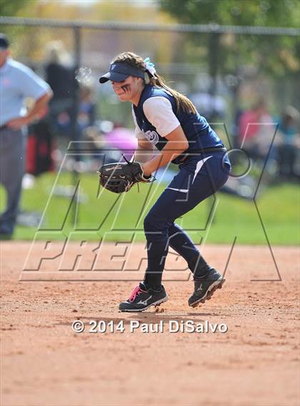Thumbnail 3 in Valor Christian vs. Frederick (CHSAA 4A State Final) photogallery.