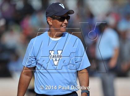 Thumbnail 1 in Valor Christian vs. Frederick (CHSAA 4A State Final) photogallery.
