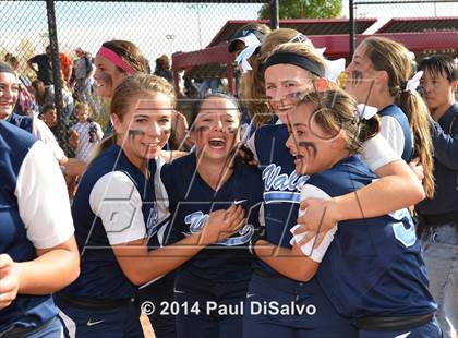 Thumbnail 3 in Valor Christian vs. Frederick (CHSAA 4A State Final) photogallery.