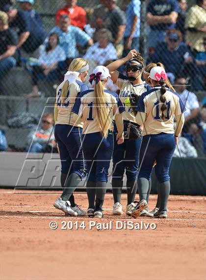 Thumbnail 2 in Valor Christian vs. Frederick (CHSAA 4A State Final) photogallery.