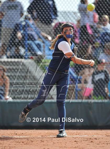 Thumbnail 3 in Valor Christian vs. Frederick (CHSAA 4A State Final) photogallery.