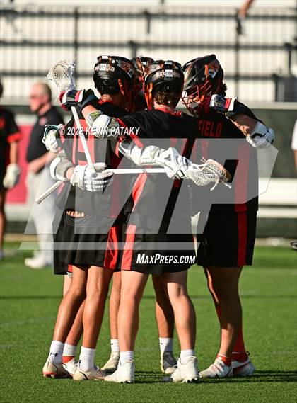 Thumbnail 2 in Ridgefield vs. Staples (CIAC Class L Semifinal) photogallery.