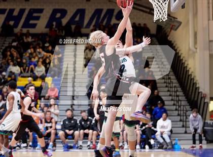 Thumbnail 1 in South County vs. Madison (VHSL Quarterfinal) photogallery.