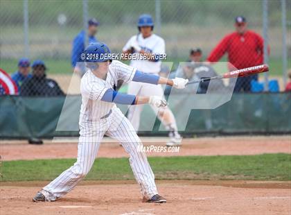 Thumbnail 3 in Rocky Mountain vs Grandview (CHSAA 5A Regional Playoff) photogallery.