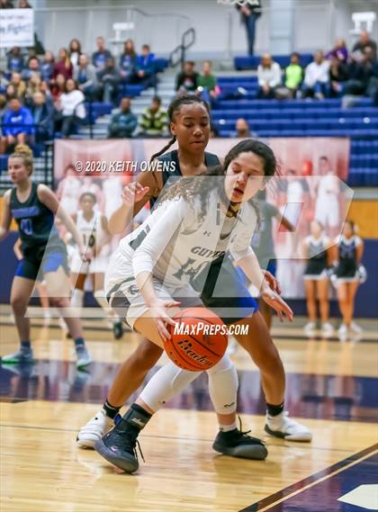 Thumbnail 3 in Guyer vs. Hebron (UIL 6A Bi-District Playoff) photogallery.