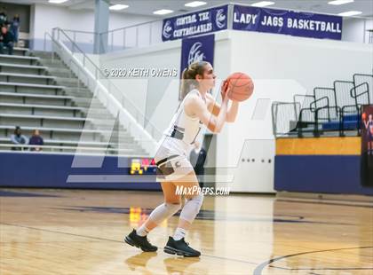 Thumbnail 1 in Guyer vs. Hebron (UIL 6A Bi-District Playoff) photogallery.