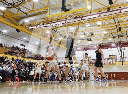 Thumbnail 2 in Covington Catholic @ Cooper photogallery.