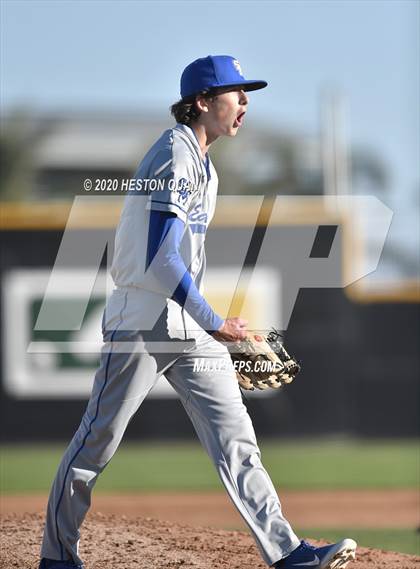 Thumbnail 1 in Santa Margarita @ Mira Costa photogallery.