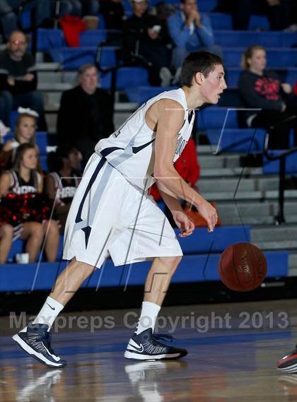 Thumbnail 2 in Hart @ Saugus photogallery.