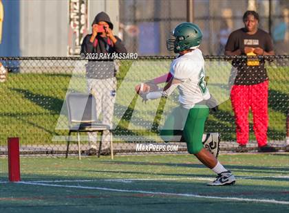 Thumbnail 1 in William Floyd vs Center Moriches photogallery.