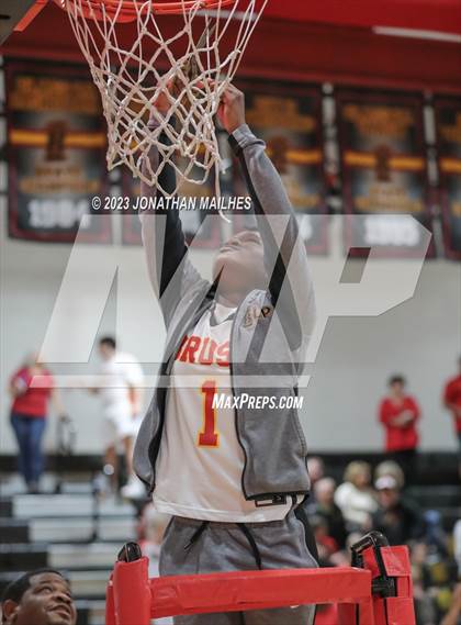 Thumbnail 3 in Jennings vs. Brusly (LHSAA Division II Non-Select Quarterfinal) photogallery.
