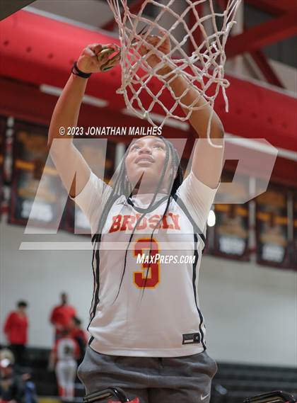Thumbnail 1 in Jennings vs. Brusly (LHSAA Division II Non-Select Quarterfinal) photogallery.