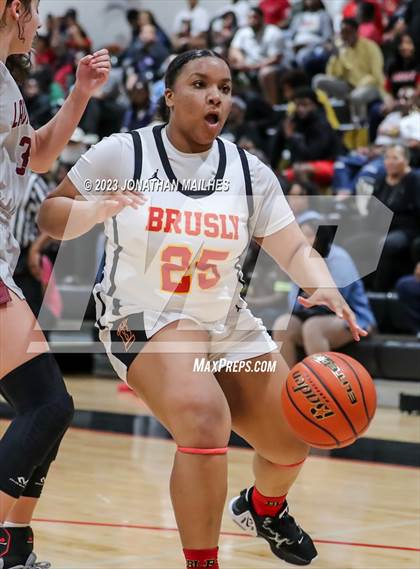 Thumbnail 3 in Jennings vs. Brusly (LHSAA Division II Non-Select Quarterfinal) photogallery.